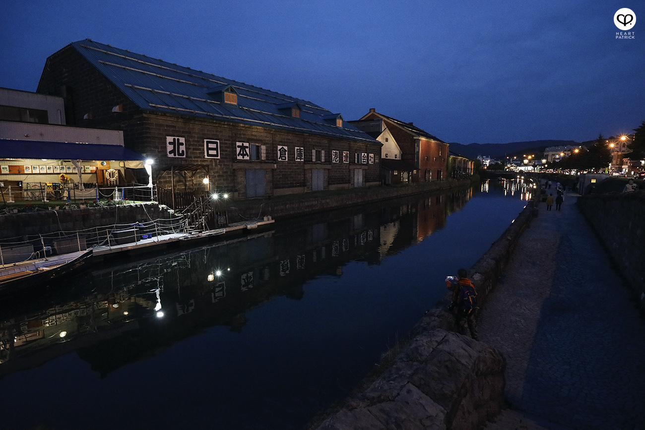 heartpatrick travel photography photojournalism hokkaido japan street otaru canal evening blue hour
