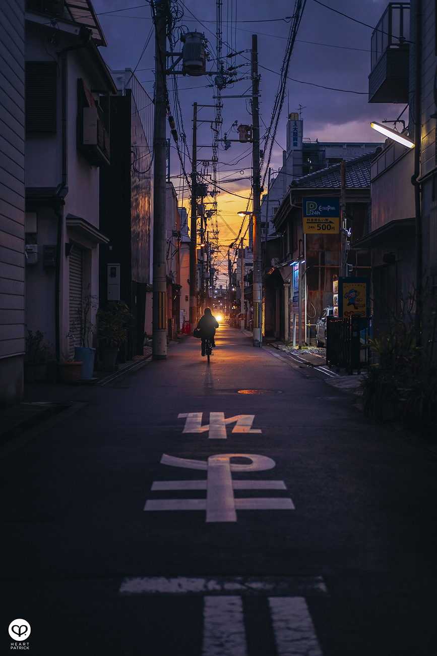 heartpatrick travel osaka japan evening street photography